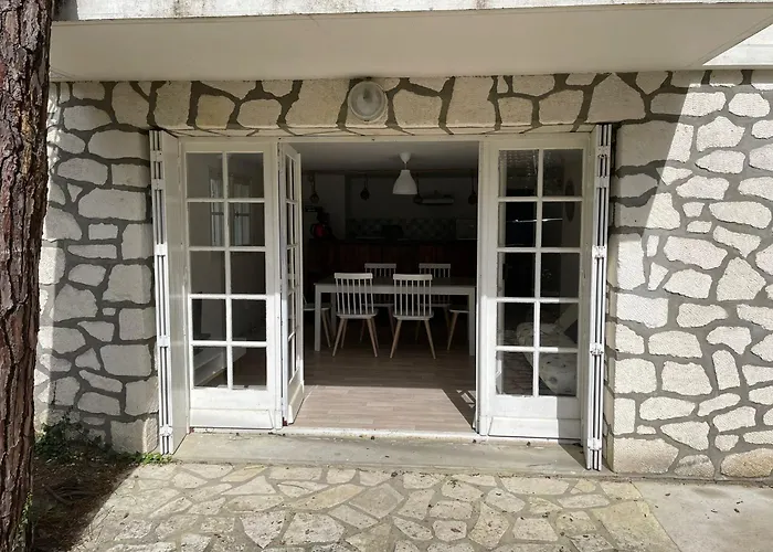 El Nido بيت للعطل سان-جورج-دي-ديدون